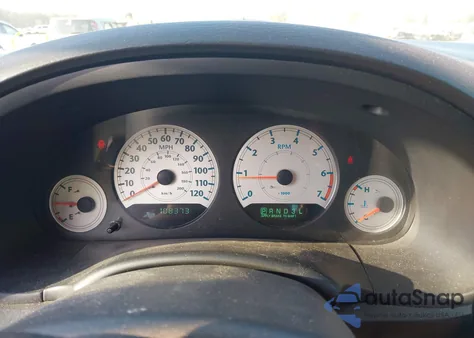 2006 Chrysler Town & Country Lx from USA, damaged, VIN 2A4GP44R66R847110